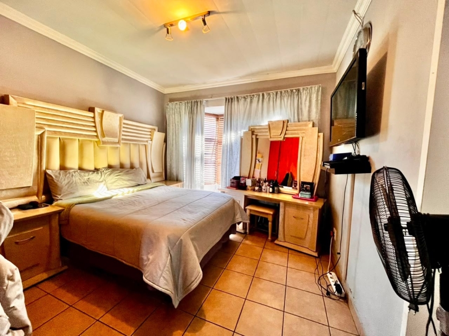 3 Bedroom Property for Sale in Waterval East North West